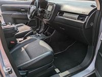 Usata Mitsubishi Outlander 150 CV (110 kW) 2015 Grigio SUV