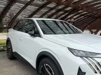 Usata Peugeot e-3008 103 kW (141 CV) 2024 Bianco SUV