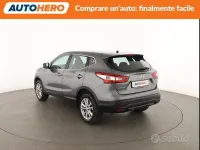 Usata Nissan Qashqai Acenta 110 CV (80 kW) 2016 Grigio SUV
