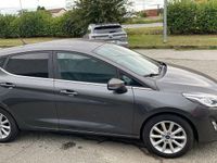 Usata Ford Fiesta Titanium 86 CV (63 kW) 2019 Grigio Utilitaria