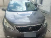 Usata Peugeot 2008 99 CV (72 kW) 2017 Grigio SUV