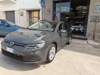 Usata VW Golf VIII Style 116 CV (85 kW) 2022 Grigio Station wagon
