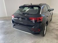 Usata VW T-Roc Life 150 CV (110 kW) 2024 Grigio SUV