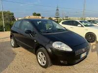 Usata Fiat Punto 69 CV (50 kW) 2012 Nero Utilitaria
