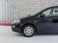 Usata Fiat Punto Lounge 95 CV (69 kW) 2017 Blu/azzurro Utilitaria