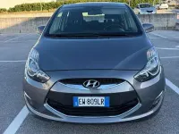 Usata Hyundai ix20 Comfort 90 CV (66 kW) 2014 Grigio Utilitaria
