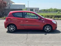 Usata Chevrolet Aveo 82 CV (60 kW) 2010 Marrone Berlina