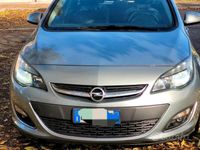 usata Opel Astra 4ª serie - 2014