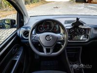 Usata VW up! Move 60 CV (44 kW) 2019 Nero Utilitaria