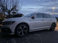 Usata VW Passat Executive 150 CV (110 kW) 2023 Bianco Station wagon