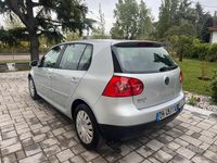 Usado VW Golf V 105 CV (77 kW) 2007 Gris Berlina