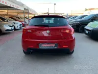 Brugt Alfa Romeo Giulietta Progression 105 HK (77 kW) 2014 Rød Hatchback