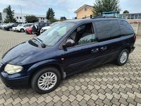 Usata Chrysler Voyager 143 CV (105 kW) 2007 Blu Monovolume