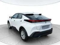 Usata Toyota C-HR Active 98 CV (72 kW) 2024 Bianco SUV