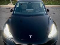 usata Tesla Model 3 long range black
