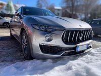 Usata Maserati Levante GT 330 CV (242 kW) 2022 Grigio SUV