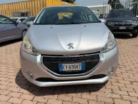 Usata Peugeot 208 Allure 68 CV (50 kW) 2015 Grigio Utilitaria