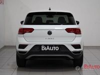 Usata VW T-Roc Style 110 CV (80 kW) 2022 Bianco SUV