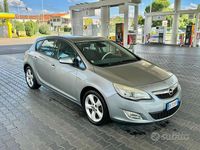 Usata Opel Astra Cosmo 110 CV (80 kW) 2010 Berlina
