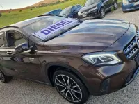 Usata Mercedes GLA180 Premium 109 CV (80 kW) 2017 Marrone SUV