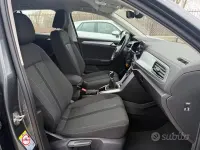Usata VW T-Roc Life 116 CV (85 kW) 2022 Grigio SUV