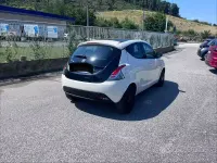 Usata Lancia Ypsilon Silver 69 CV (50 kW) 2013 Bianco Utilitaria