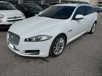 Usata Jaguar XF Sportbrake Portfolio 200 CV (147 kW) 2013 Bianco metallizzato Station wagon