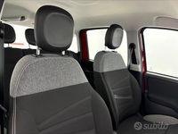 Usata Fiat Panda Cross Cross 70 CV (51 kW) 2022 Rosso Utilitaria