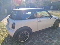 Begagnad Mini Cooper 98 HK (72 kW) 2012 Vit Halvkombi