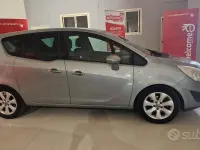 Usata Opel Meriva 95 CV (69 kW) 2012 Grigio Monovolume