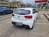 Usata Kia Rio 84 CV (61 kW) 2021 Bianco Berlina