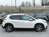 Usata Peugeot 2008 Allure 99 CV (72 kW) 2017 Bianco SUV