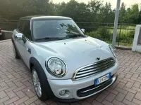 Usata Mini Cooper 122 CV (89 kW) 2011 Bianco Utilitaria