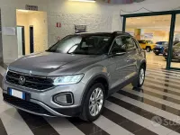 Usata VW T-Roc Life 116 CV (85 kW) 2024 Grigio SUV