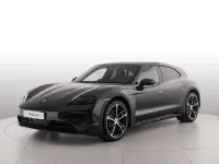 Usata Porsche Taycan Cross Turismo 350 kW (476 CV) 2024 Grigio vulcano metallizzato Berlina