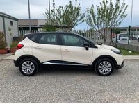 Usata Renault Captur 90 CV (66 kW) 2013 Marrone SUV