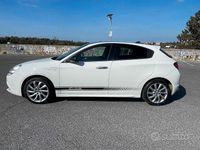 Usata Alfa Romeo Giulietta 105 CV (77 kW) 2011 Bianco Utilitaria