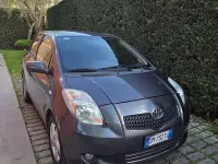 Usata Toyota Yaris 87 CV (63 kW) 2008 Grigio Utilitaria