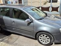 Usata VW Golf V 102 CV (75 kW) 2007 Grigio Utilitaria