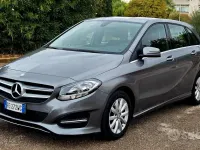 Begagnad Mercedes B160 Executive 90 HK (66 kW) 2016 Grå Minibuss