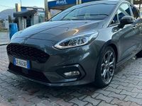 Begagnad Ford Fiesta ST-Line 125 HK (91 kW) 2021 Grå Halvkombi