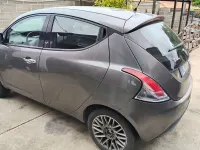 Usata Lancia Ypsilon Gold 95 CV (69 kW) 2013 Grigio Utilitaria