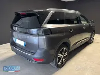 Usata Peugeot 5008 GTi 131 CV (96 kW) 2023 Grigio metallizzato SUV