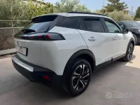 Usata Peugeot 3008 Allure 131 CV (96 kW) 2021 Bianco SUV