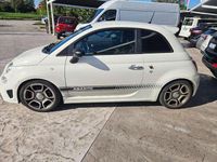 Usata Abarth 500 Custom 135 CV (99 kW) 2015 Bianco pastello Utilitaria
