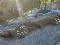 Usata Aston Martin DB11 510 CV (375 kW) 2018 Grigio Cabrio