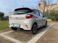 Usata Hyundai i10 61 CV (44 kW) 2024 Grigio Utilitaria
