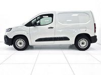 Ny Fiat Doblò 131 HK (96 kW) 2025 Vit Minibuss