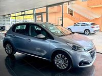 Usata Peugeot 208 Active 83 CV (61 kW) 2019 Grigio Utilitaria
