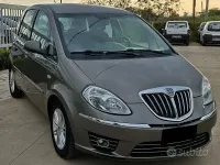 Gebraucht Lancia Musa S 95 PS (69 kW) 2011 Grau Van / Kleinbus